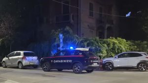 Scippo in spiaggia, furti e tentate effrazioni: estate di segnalazioni a Fano