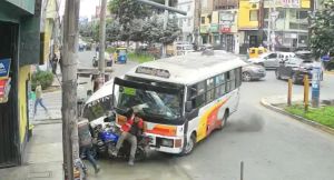 Muerte tras intervención policial en SJM: las versiones enfrentadas sobre el caso del conductor venezolano