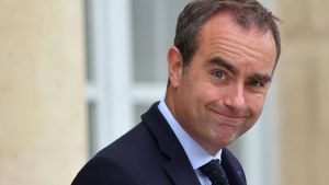 Depuis Aix-en-Provence, Sébastien Lecornu donne du grain à moudre à ceux qui veulent le voir candidat pour 2027