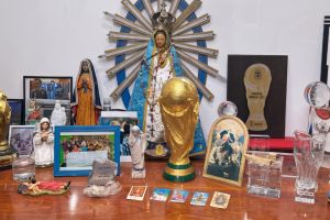 What do Argentines do to bring luck at the World Cup?