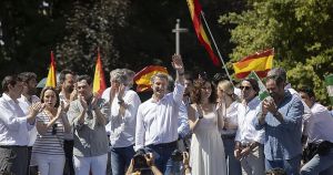 Solo queda Ayuso (y Aznar)