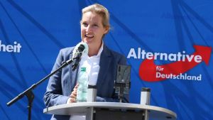 Uprkos masovnim protestima: AfD održao kongres, opet izabrani Tino Črupala i Alis Vajdel