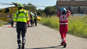 Mede, cade in casa: rischia di perdere il bimbo