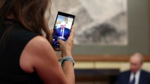 „Sve podseća na 1991, a ljudi krive Putina“: Kriza goriva prerasta u socijalnu, rejting predsednika Rusije najniži za osam godina