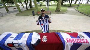 La curiosa historia de Hugo Reguero, excapitán del filial del Avilés con 38 años: 