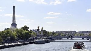 Od kanalizacije do kupališta: Kako je rijeka Sena postala nova ljetna atrakcija Pariza