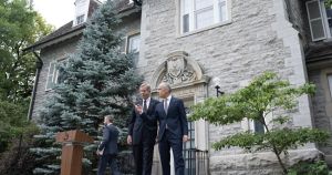 Donald Trump offers a master class in what not to do at 24 Sussex