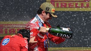 Doble gatillazo en Silverstone