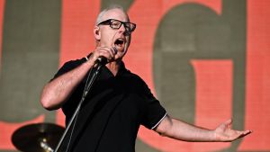 The Offspring y Bad Religion sacan pecho con su punk californiano en el clímax del Rock Fest