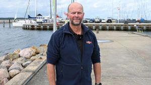 Jimmy røg i havet, da kollega forsvandt under redningsbåd: - Én brød sammen, og ...