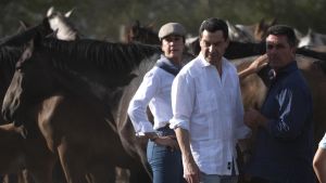 Pacto PP-Vox: una escenografía