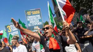 Contro remigrazione e antisemitismo due battaglie parallele