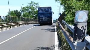 Da Udine a Passons senza marciapiedi né piste ciclabili: il cavalcavia preoccupa i residenti