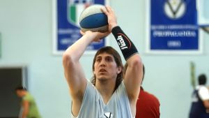 Pelussi Il capitano che riconquista la serie A