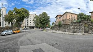 Tenta di truffare una anziana in via Rossetti a Trieste: arrestato 30enne