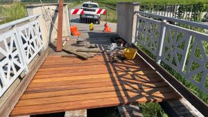 Ponte della Checca, via ai lavori sul passaggio pedonale: il sindaco di Staranzano replica alle polemiche