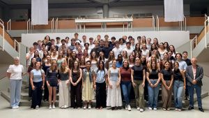 Herzlichen Glückwunsch! 78 Schüler haben ihr Abitur in der Tasche