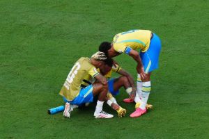 Pelé ve Garrincha’nın kemikleri sızladı