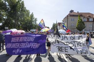 Bautzen und Buenos Aires: Warum wir queer-antifaschistische Solidarität brauchen