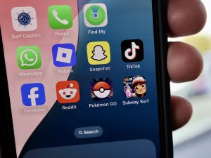 Canada waited too long to rein in dangerous Big Tech platforms: Full Comment podcast