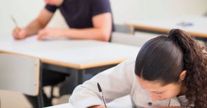 Plataforma de classificação dos exames nacionais esteve “suspensa” por questões de segurança