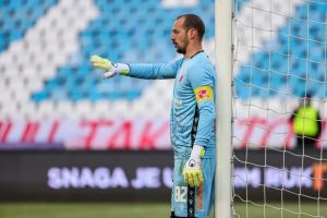 Milan Borjan nastavlja da brani iako uskoro puni 39 godina
