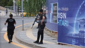 Ankara op slot voor veilig verloop NAVO-top. ‘Stad is praktisch een openluchtgevangenis’