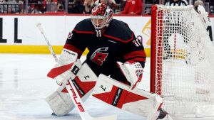 Things we think we know: Oilers taking chance on three-goalie system