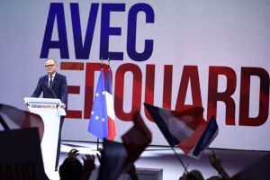 Le bloc central résiste à la canicule