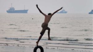 Il petrolio è tornato a passare per Hormuz