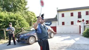Rapina al dentista, il pentito fa tutti i nomi: «Dalla famiglia Bubola un bottino di 50.000 euro»