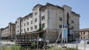 Le Belle arti in Porto Vecchio a Trieste: trattative per il Magazzino 20