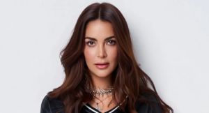Laura Spoya dice que a sus casi 35 años sigue recibiendo propuestas para competir en concursos de belleza
