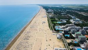 Bibione, rischia di annegare: bambino salvato dai bagnini
