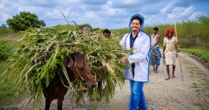 The Doctor Who Couldn’t Save His Mother Now Spends 90% of His Salary to Bring Healthcare to Rural Bihar