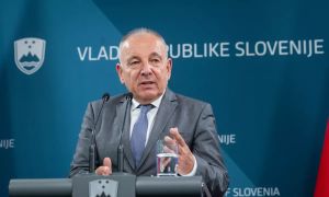 Državne milijarde pod okrilje Nacionalnega demografskega sklada
