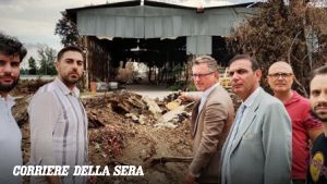 Acerra, rogo tossico alla ex Montefibre: sopralluogo dei verdi