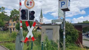 Nach Tod von Kind am Bahnübergang: So könnte das Rathaus Druck auf die Deutsche Bahn machen