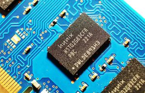 How Micron and SK Hynix Can Dodge a Memory Meltdown