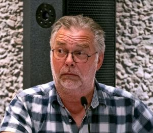 Jeg snur meg vekk fra ministeren