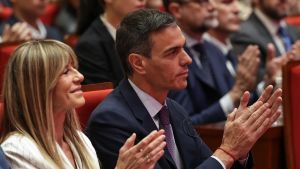 Instituciones bajo sospecha