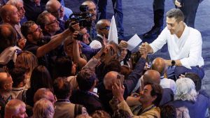 Le tute blu per il generale. Quanto conta il campo operaio per Futuro nazionale