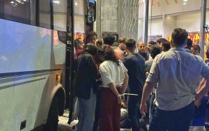 İstiklal Caddesi’nde meşalelerle NATO protestosu: 12 kişi gözaltında