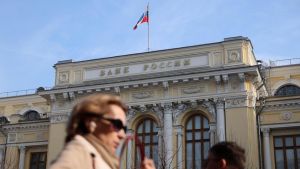 “Banche russe a rischio collasso”. Il rapporto riservato degli 007 svela il bluff /