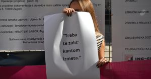 Divan je muž, svaki dan dolazi po nju na posao? Oprez, to je jedan od signala...