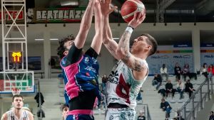 OraSì, ecco la guardia è Giacomo Baldini