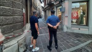 Furto nella notte alla gioielleria Mulloni di Cividale: ladri in fuga con il bottino