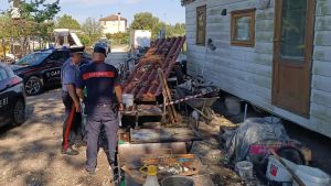 Breda di Piave, scoperto deposito abusivo di rifiuti: sequestrati 970 metri cubi di materiale