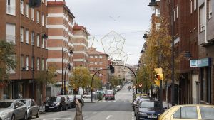 El atracador del cuchillo de Gijón que asaltó dos negocios en 24 horas pacta su pena de cárcel
