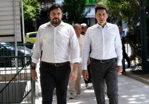 Παλιμπαιδισμός και ψηφοθηρία